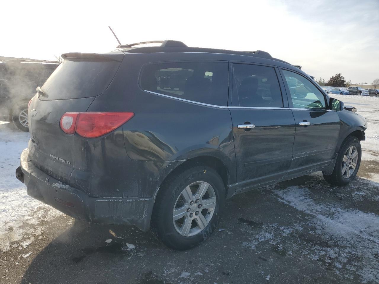 2012 CHEVROLET TRAVERSE L - Image 3