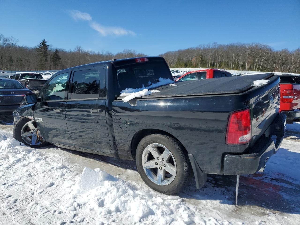 2014 RAM 1500 ST - Image 2