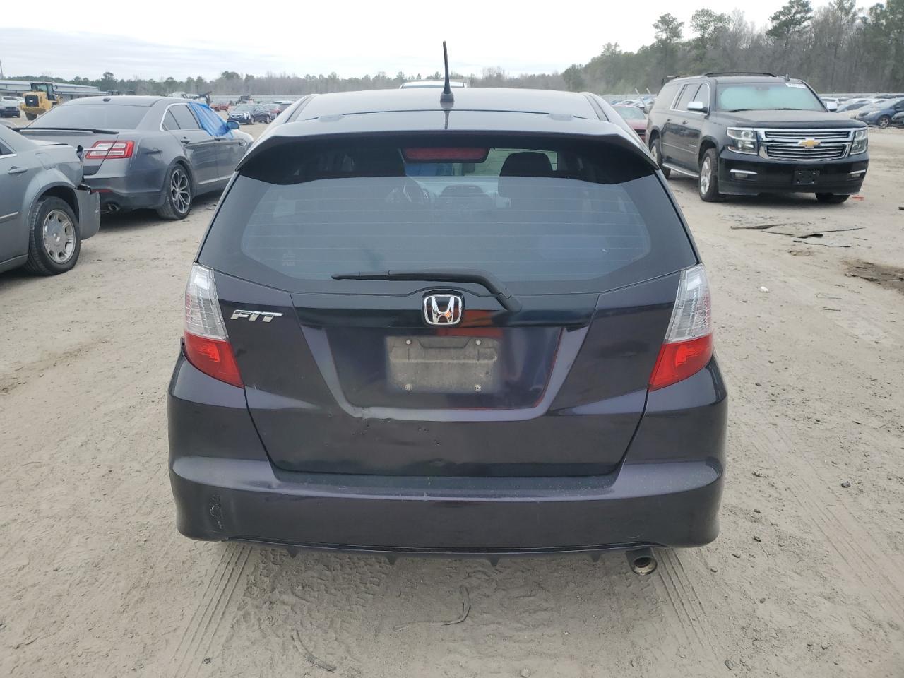 2013 HONDA FIT SPORT - Фото 6