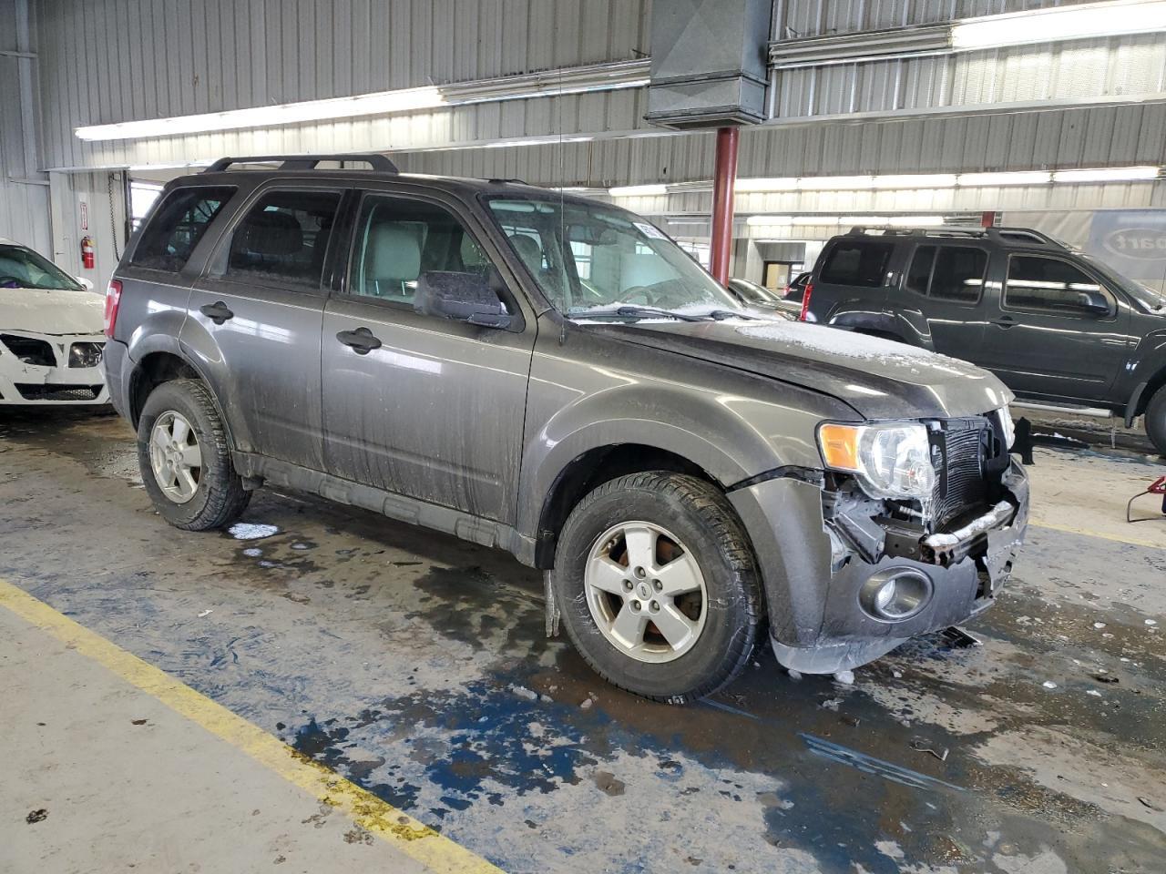 2012 FORD ESCAPE XLT - Фото 4