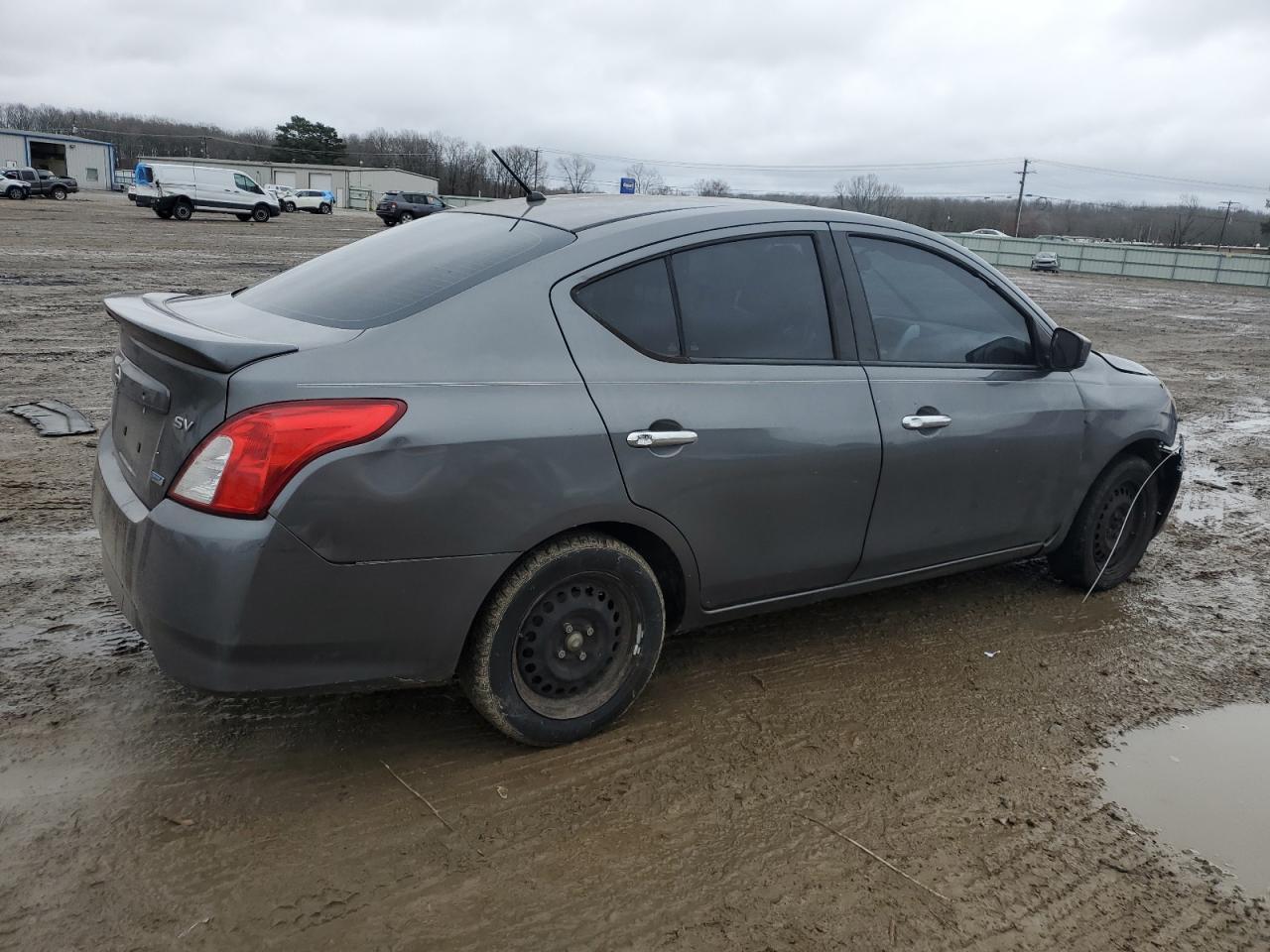 2016 NISSAN VERSA S - Image 3