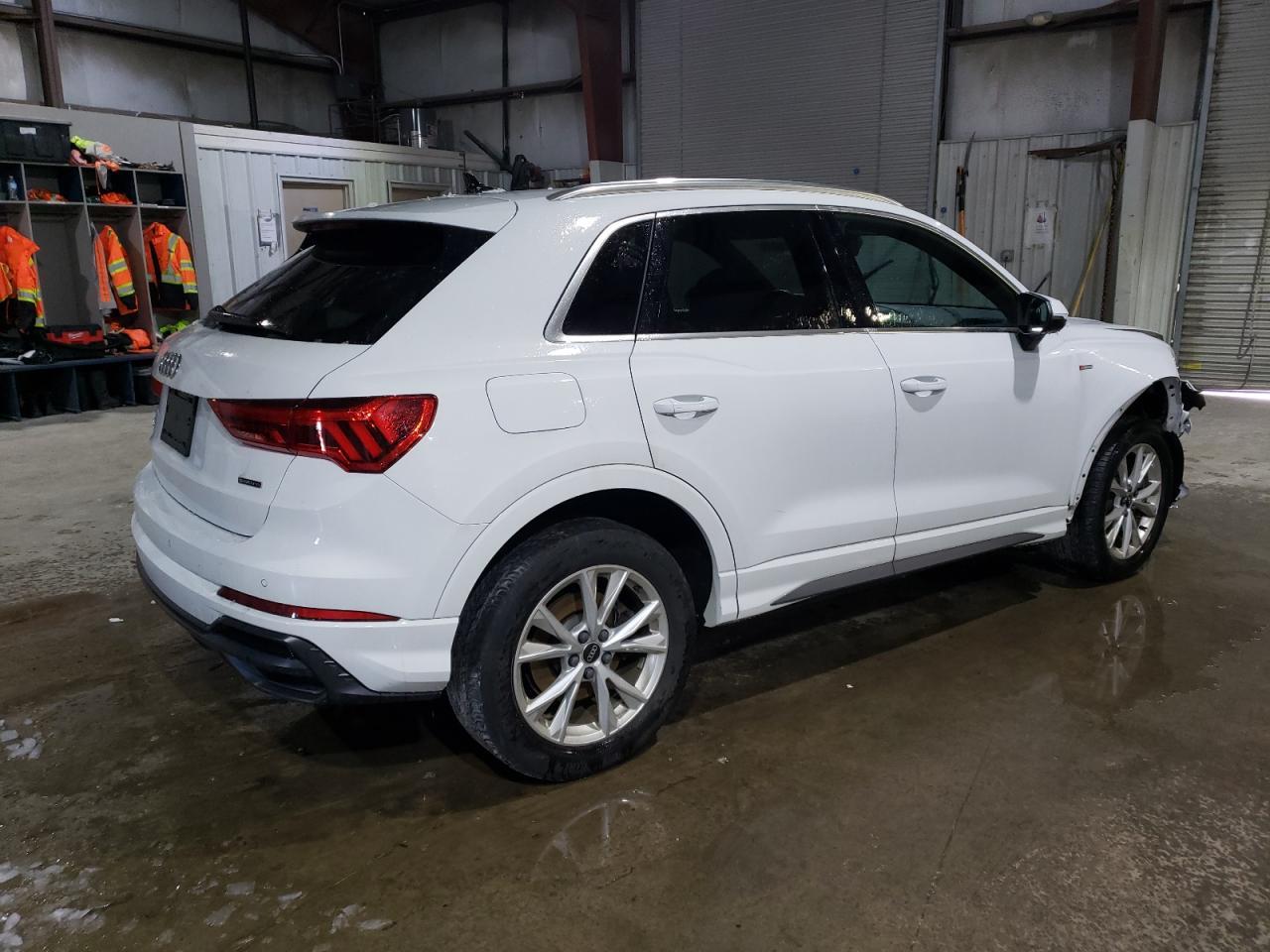 2022 AUDI Q3 PREMIUM - Image 3