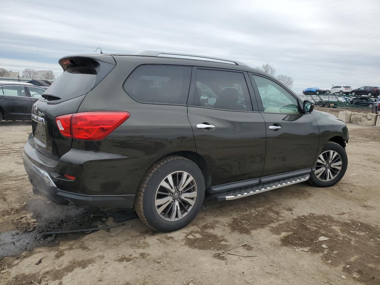 2017 NISSAN PATHFINDER - Image 3