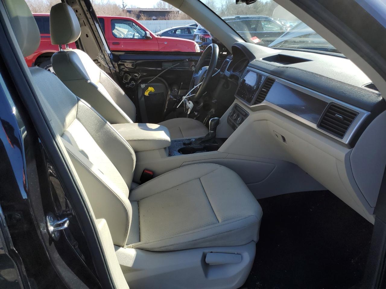 2019 VOLKSWAGEN ATLAS SE - Фото 7