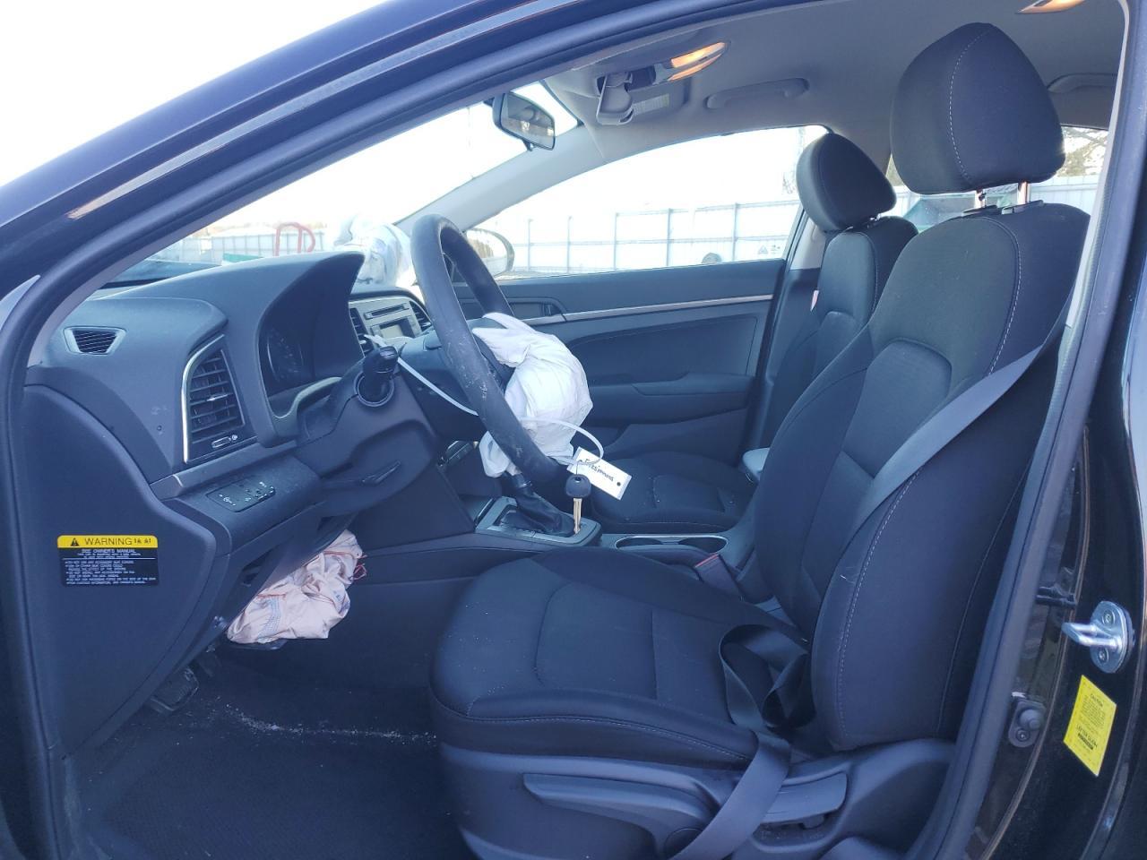 2018 HYUNDAI ELANTRA SE - Фото 7