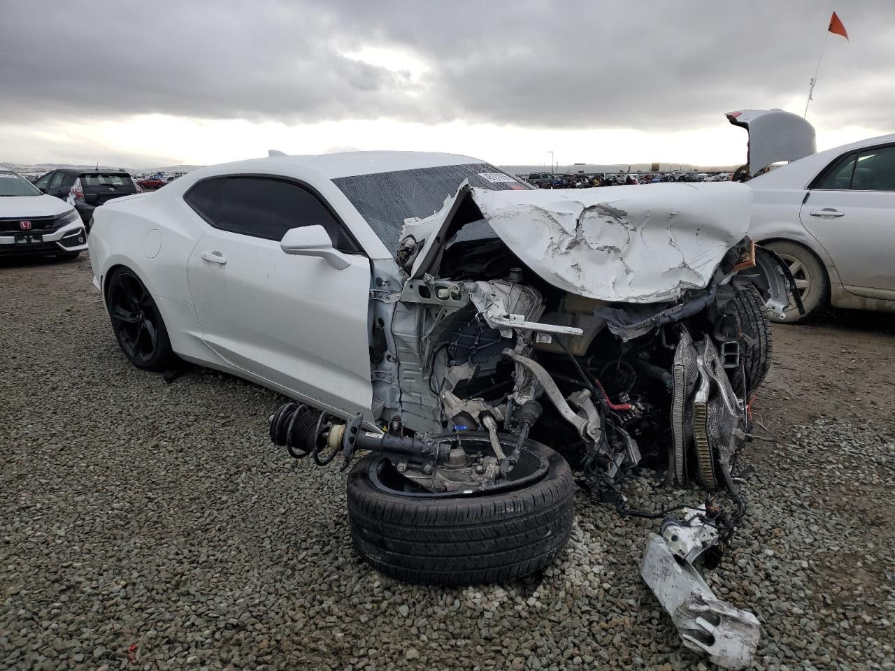 2019 CHEVROLET CAMARO LS - Фото 4