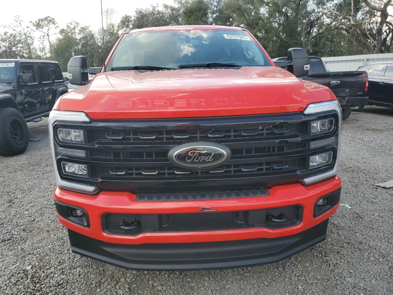 2024 FORD F250 SUPER - Image 5