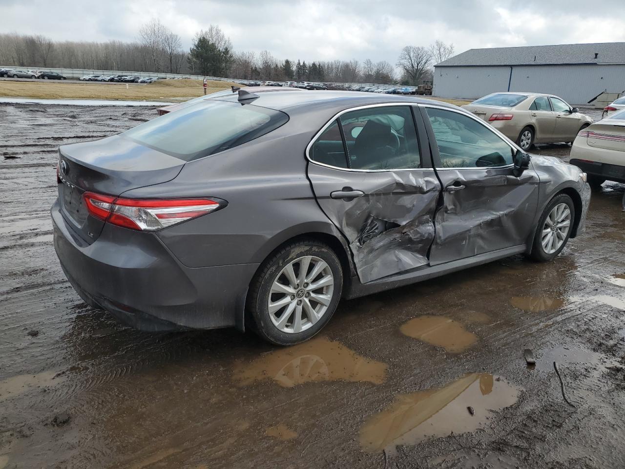 2020 TOYOTA CAMRY LE - Image 3