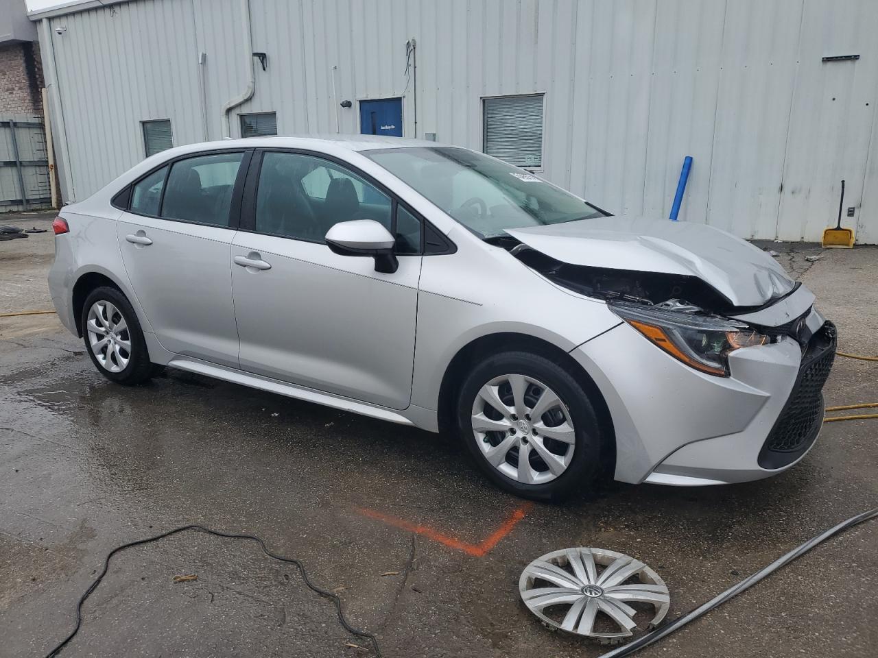 2020 TOYOTA COROLLA LE - Image 4