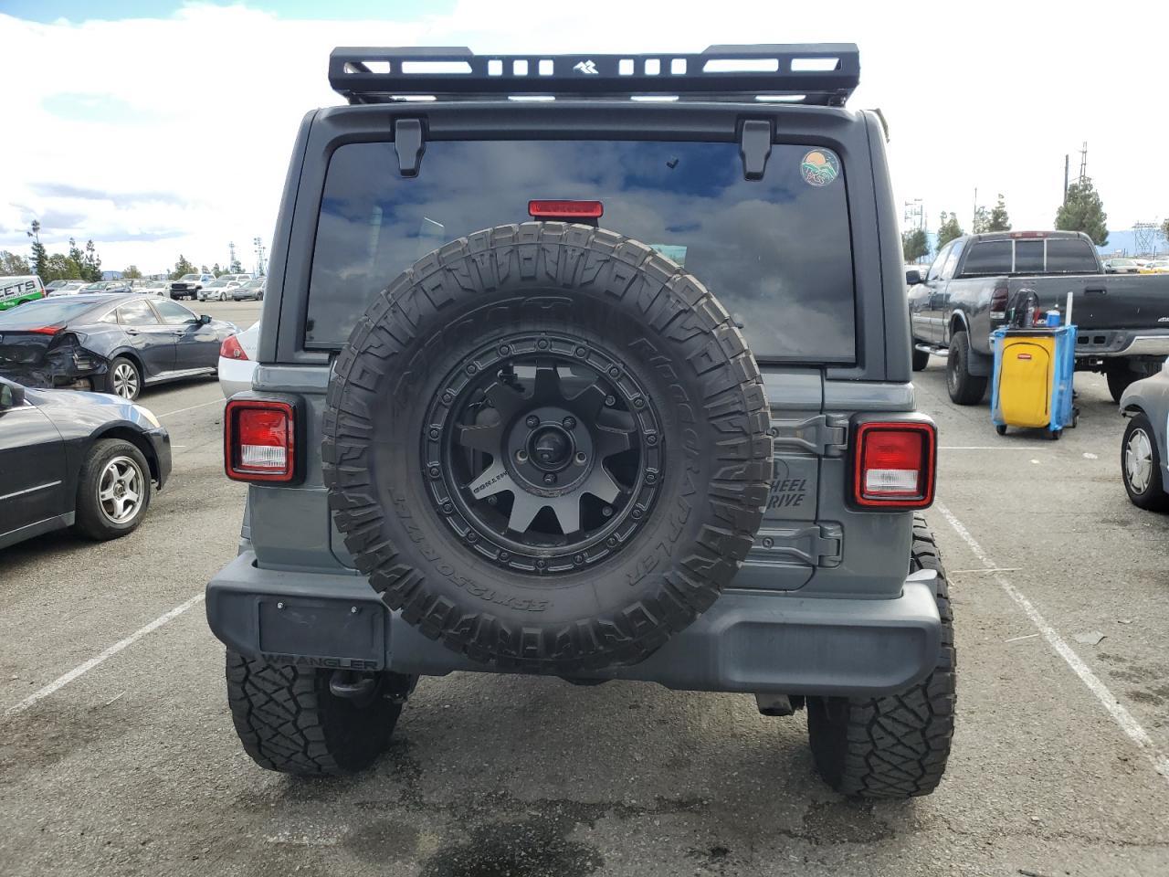2020 JEEP WRANGLER U - Фото 6
