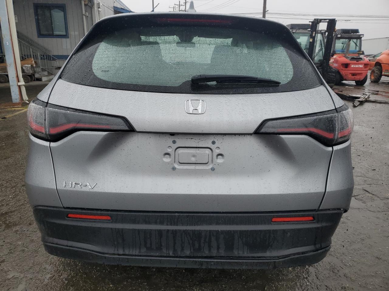2025 HONDA HR-V LX - Image 6