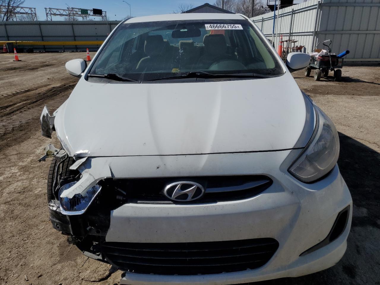2016 HYUNDAI ACCENT SE - Фото 5