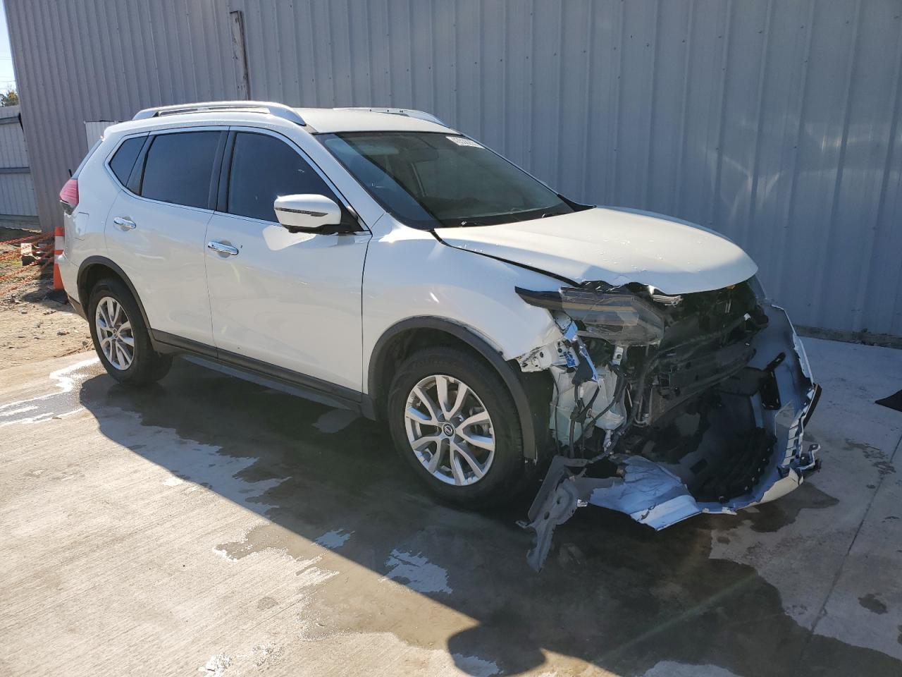 2017 NISSAN ROGUE S - Image 4