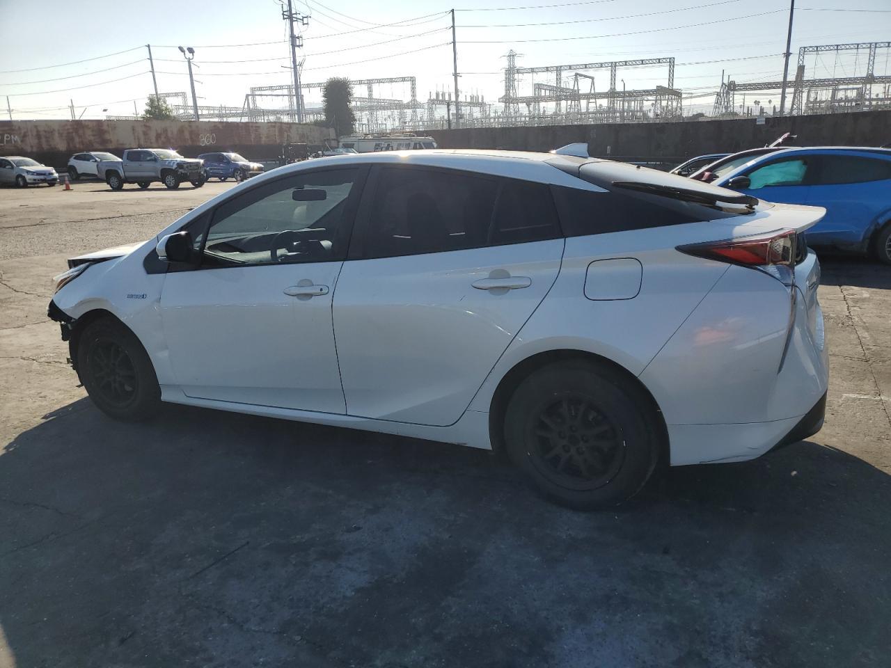 2016 TOYOTA PRIUS - Image 2