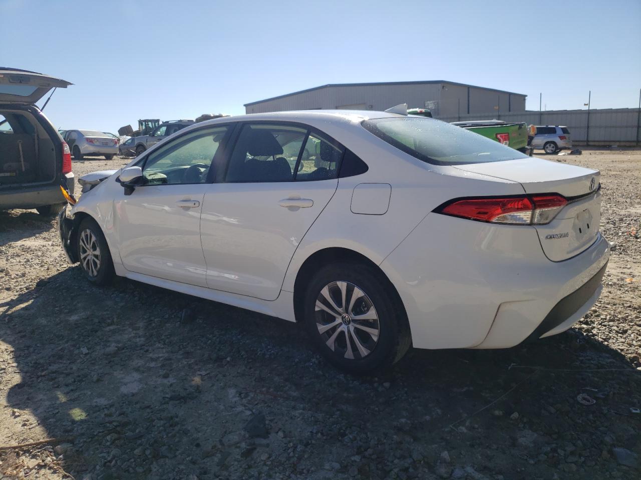 2022 TOYOTA COROLLA LE - Фото 2