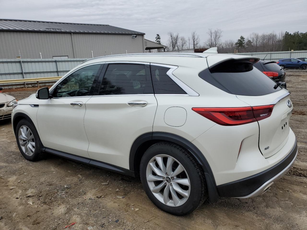 2019 INFINITI QX50 ESSEN - Image 2
