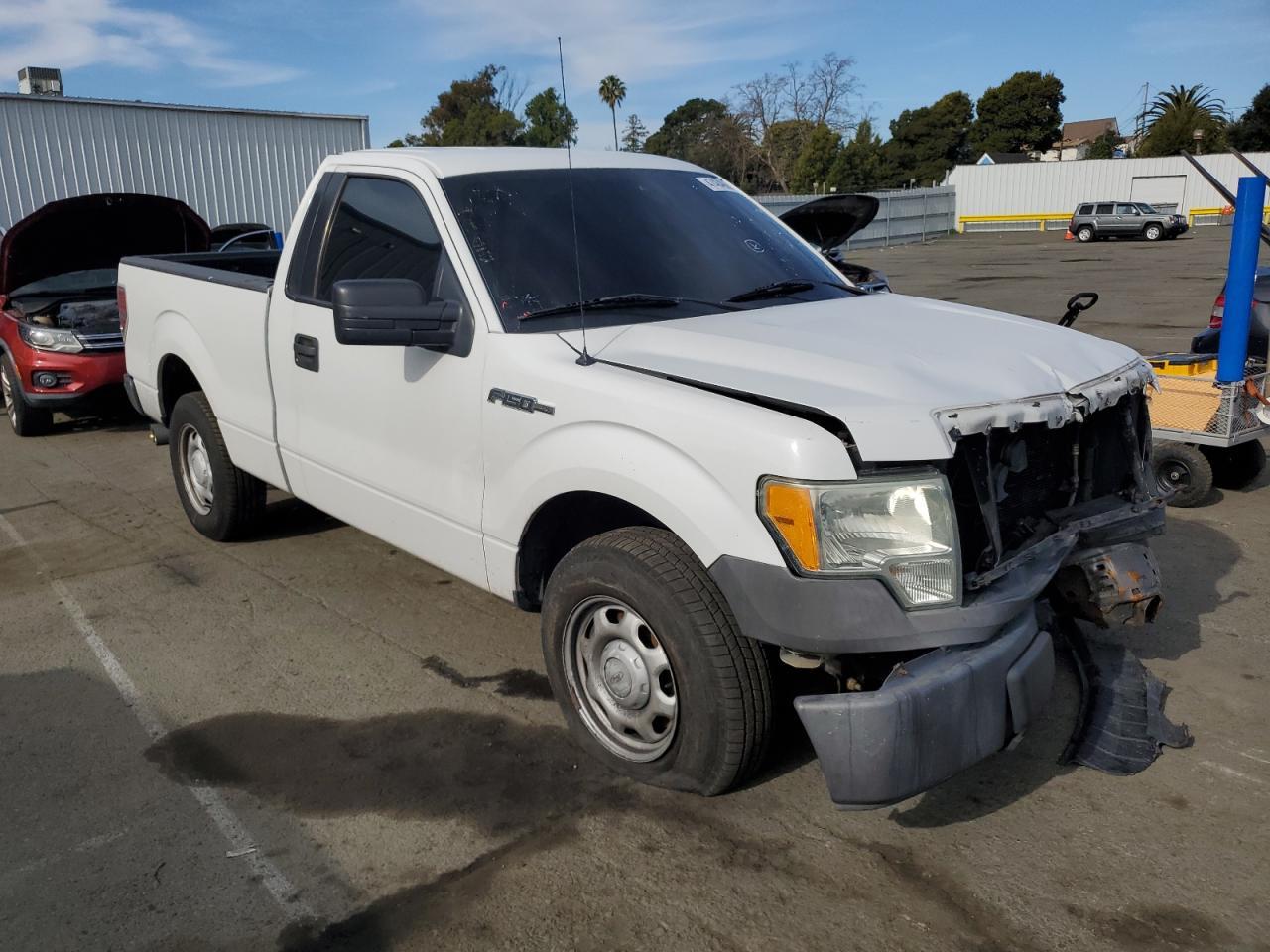 2010 FORD F150 - Фото 4