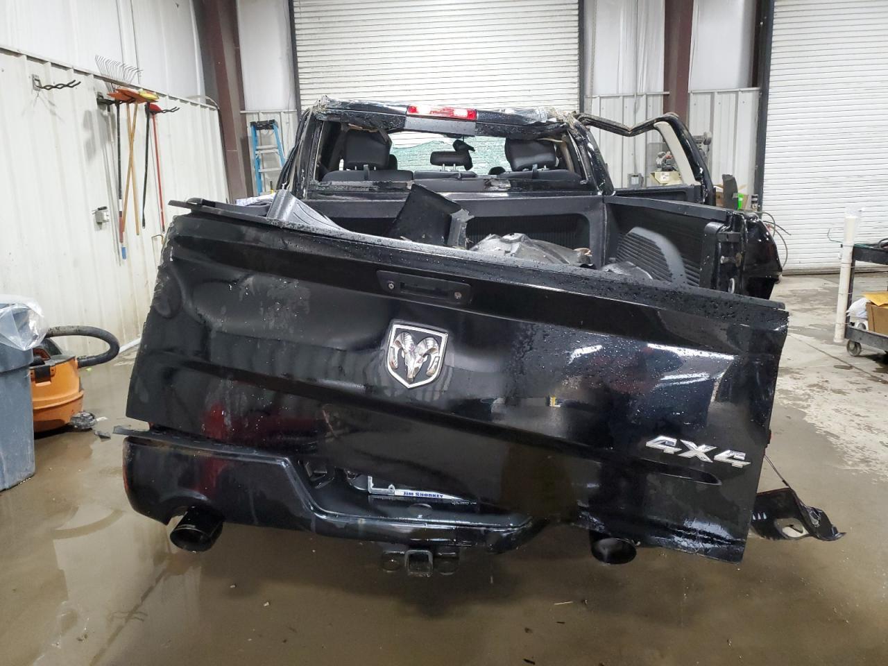 2014 RAM 1500 SPORT - Фото 6
