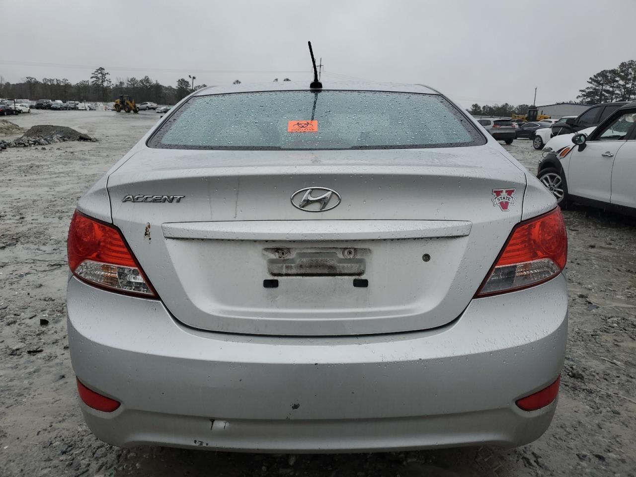 2014 HYUNDAI ACCENT GLS - Фото 6