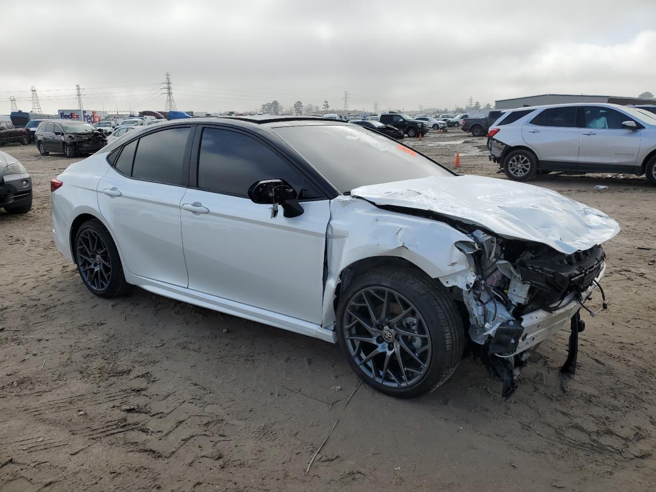 2025 TOYOTA CAMRY XSE - Фото 4