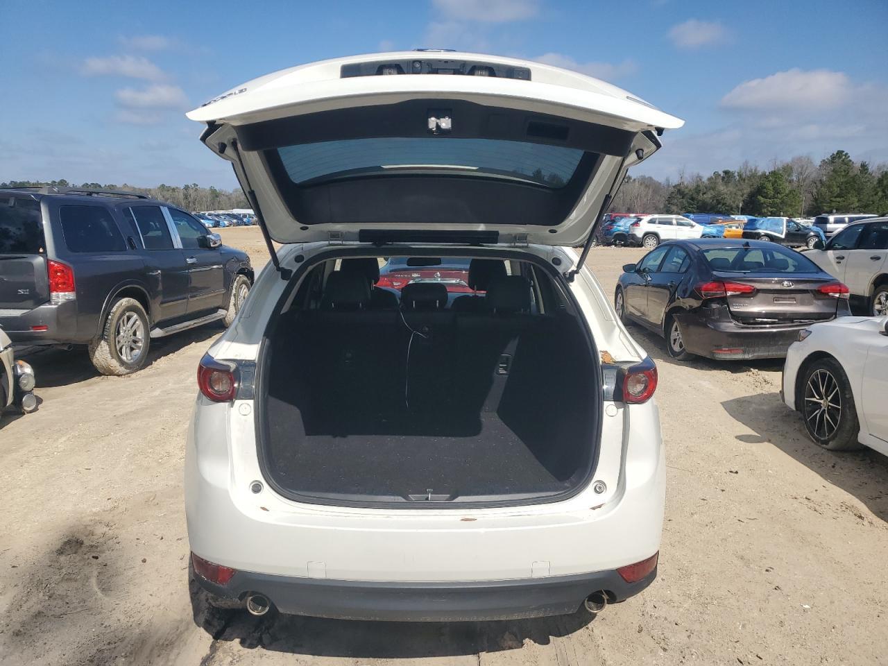 2021 MAZDA CX-5 TOURI - Image 6