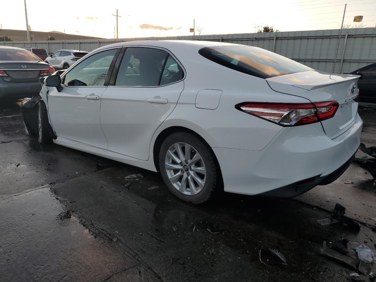 2018 TOYOTA CAMRY L - Image 2
