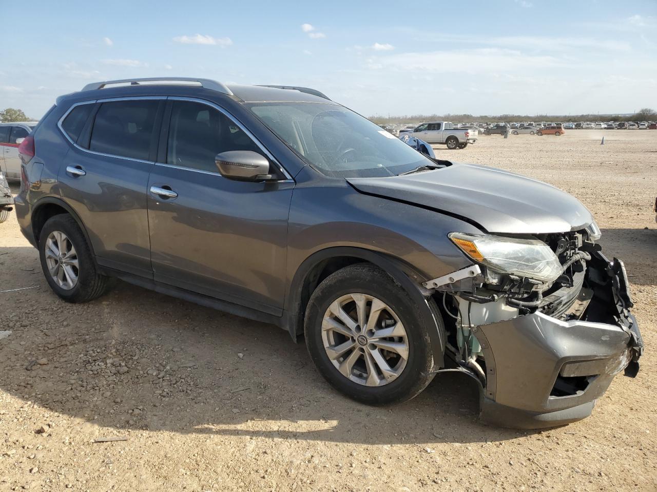 2018 NISSAN ROGUE S - Image 4