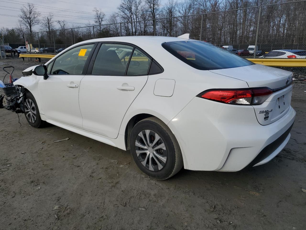 2021 TOYOTA COROLLA LE - Фото 2