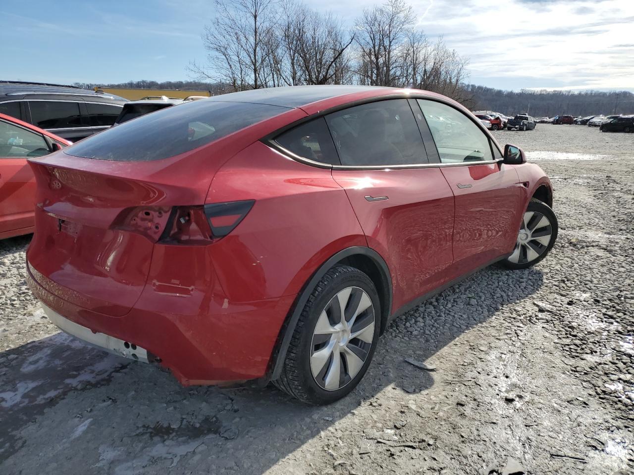 2023 TESLA MODEL Y - Image 3