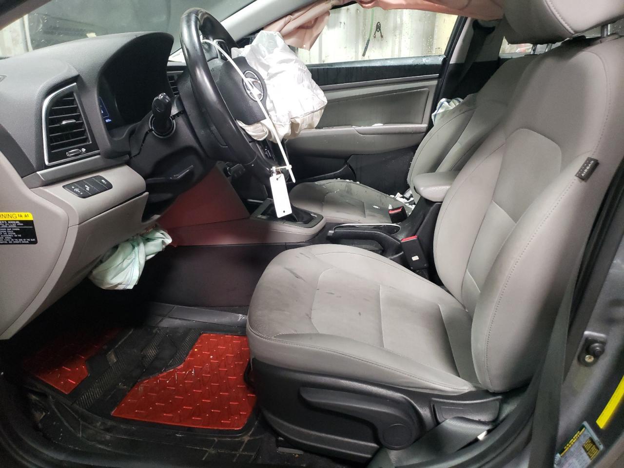 2018 HYUNDAI ELANTRA SE - Image 7