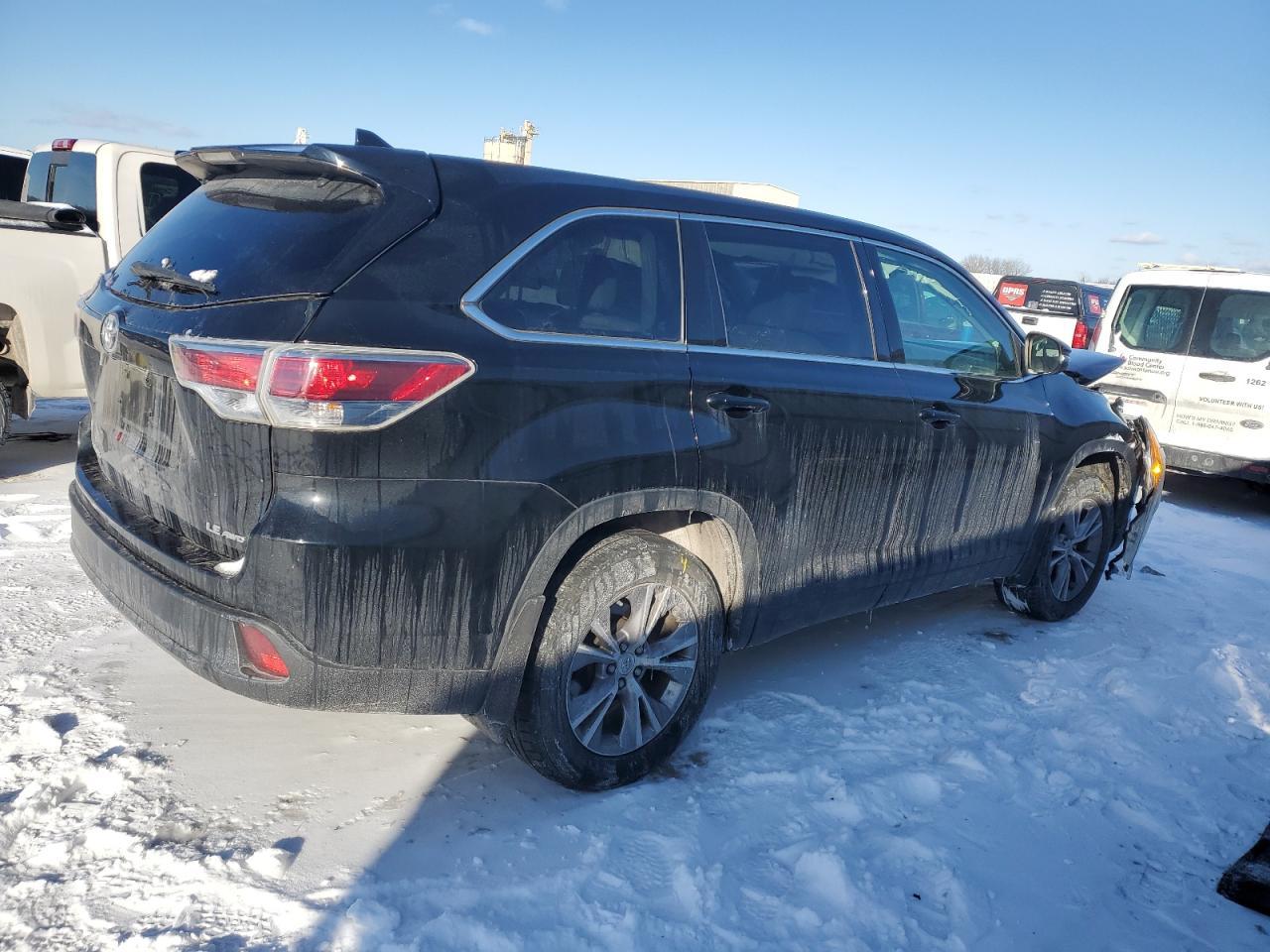 2015 TOYOTA HIGHLANDER - Фото 3