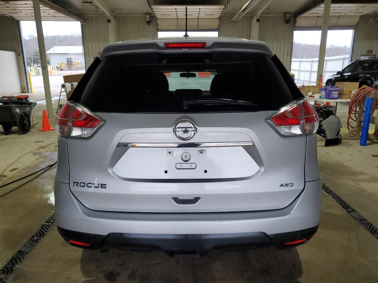 2016 NISSAN ROGUE S - Фото 6