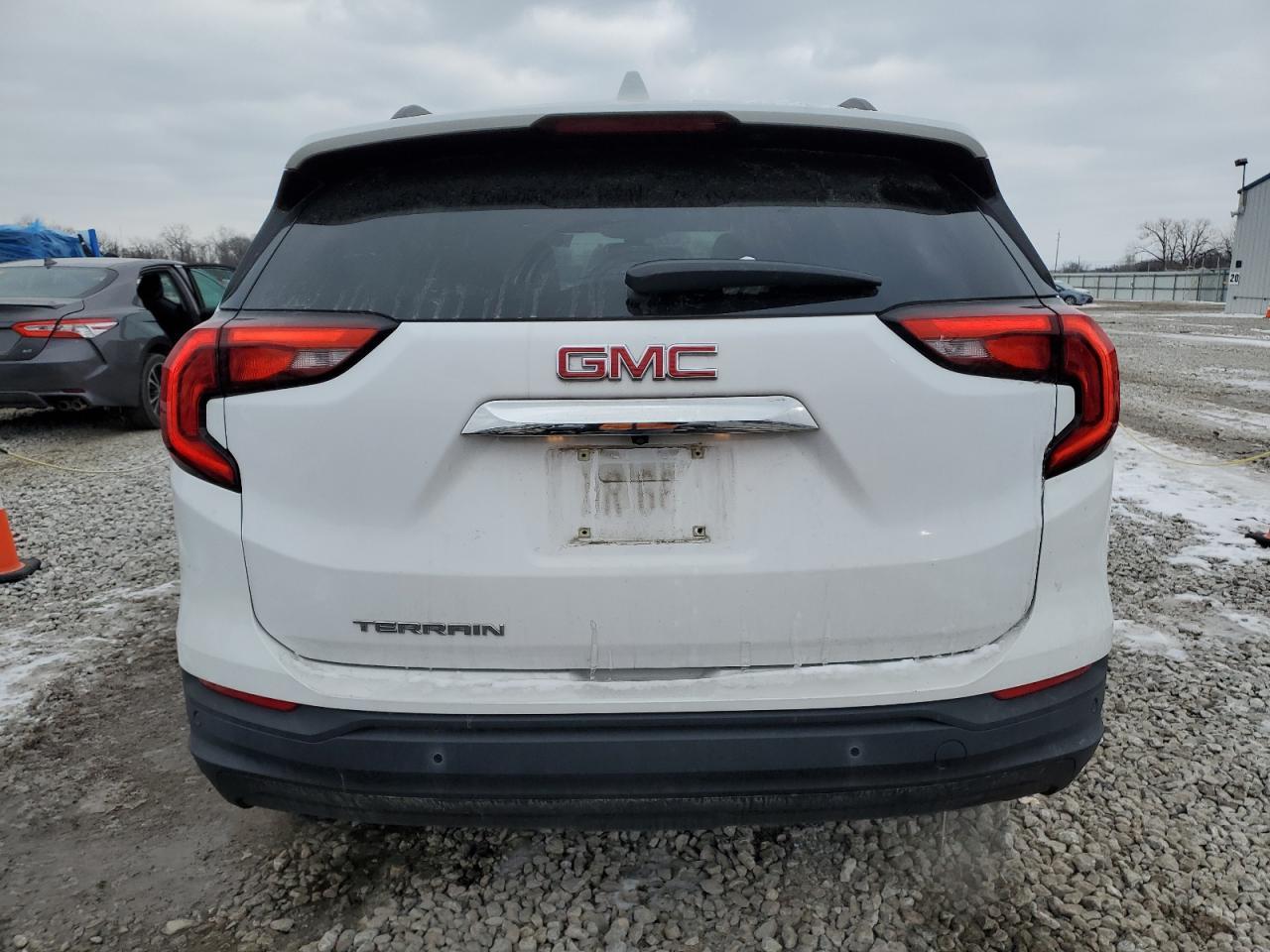 2019 GMC TERRAIN SL - Image 6