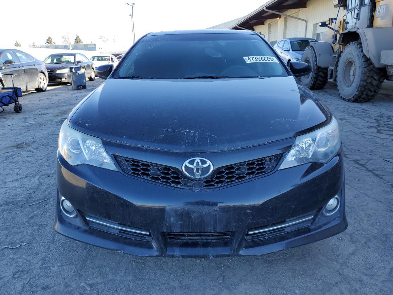 2014 TOYOTA CAMRY L - Image 5