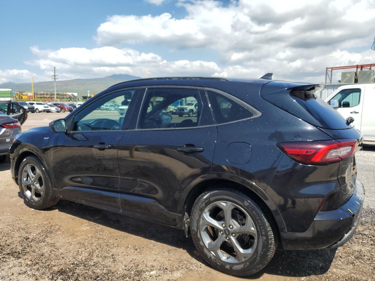 2023 FORD ESCAPE ST - Image 2