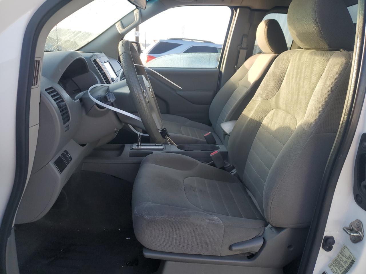 2019 NISSAN FRONTIER S - Фото 7