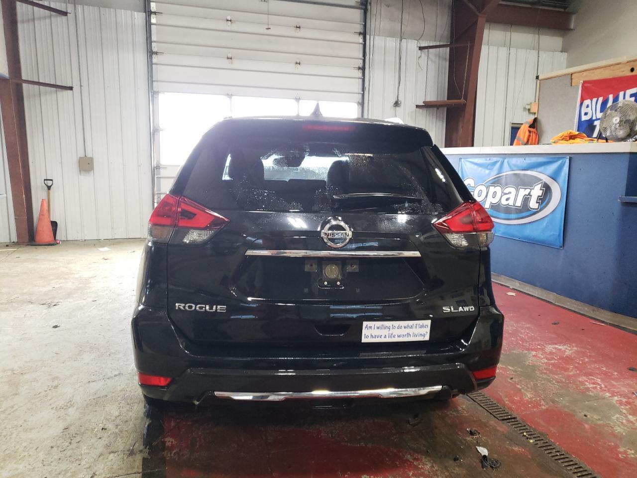 2018 NISSAN ROGUE S - Фото 6
