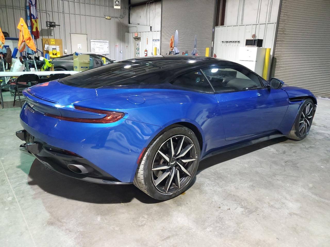 2019 ASTON MARTIN DB11 - Image 3