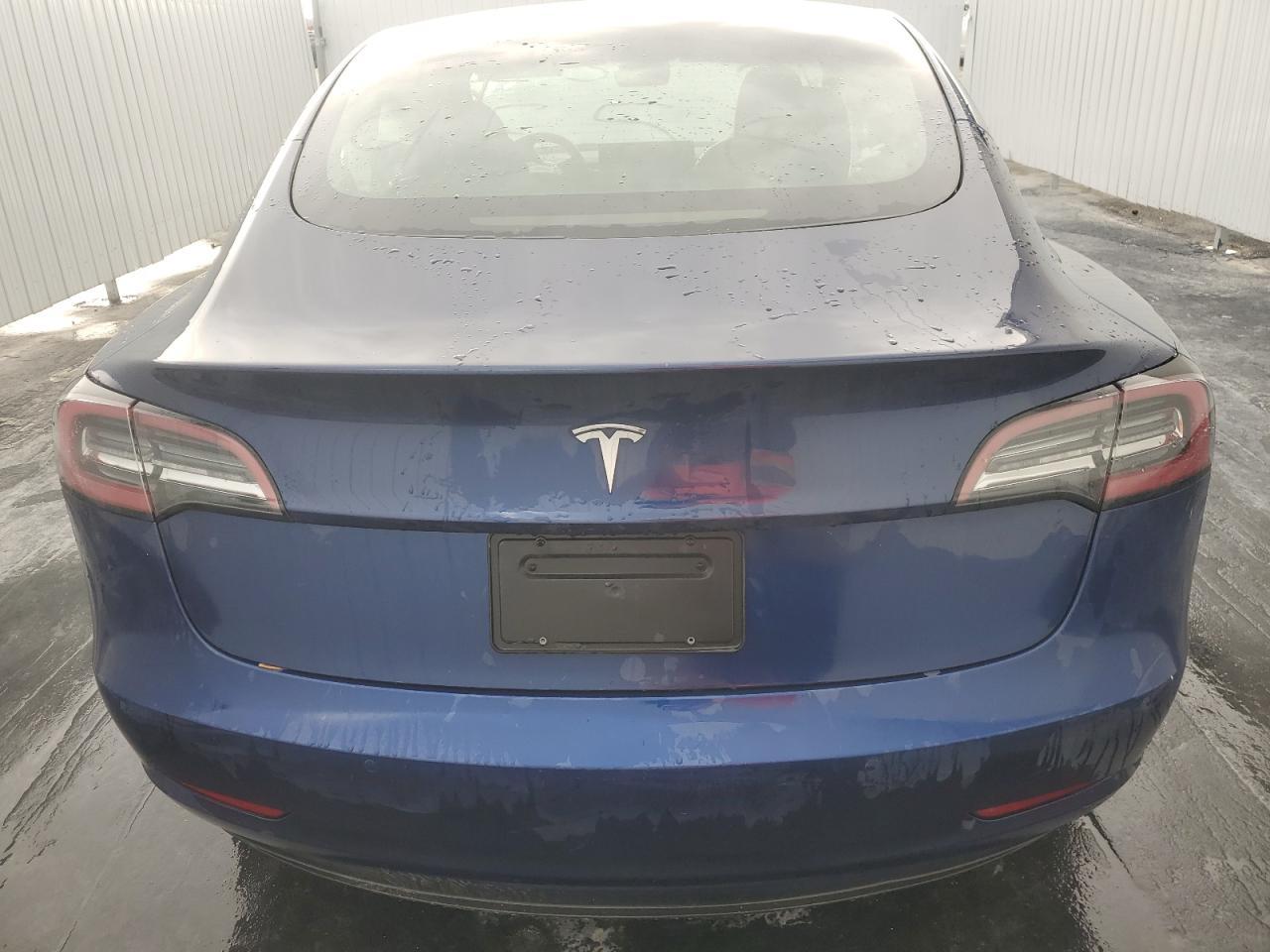 2022 TESLA MODEL 3 - Image 6
