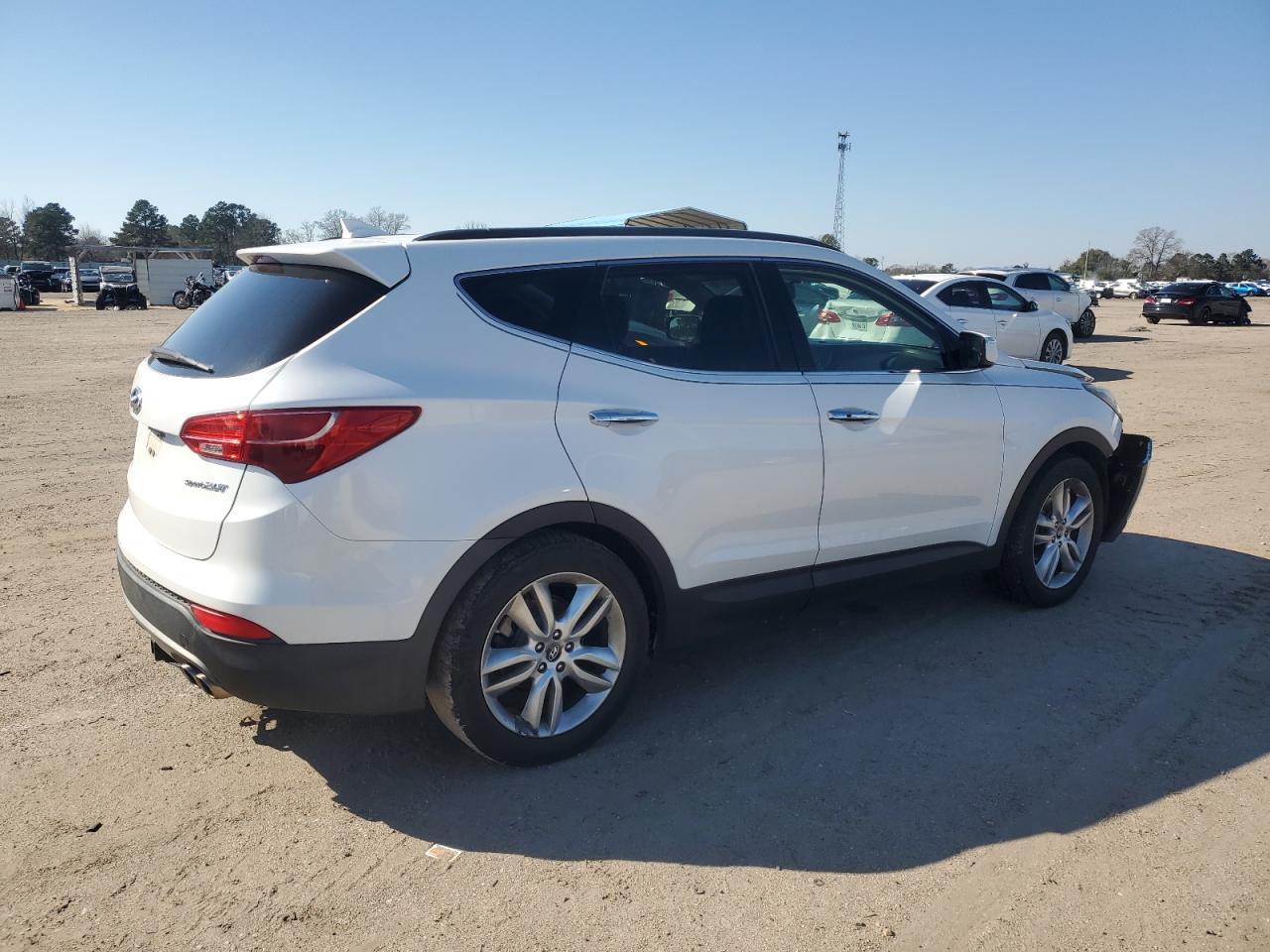 2013 HYUNDAI SANTA FE S - Image 3