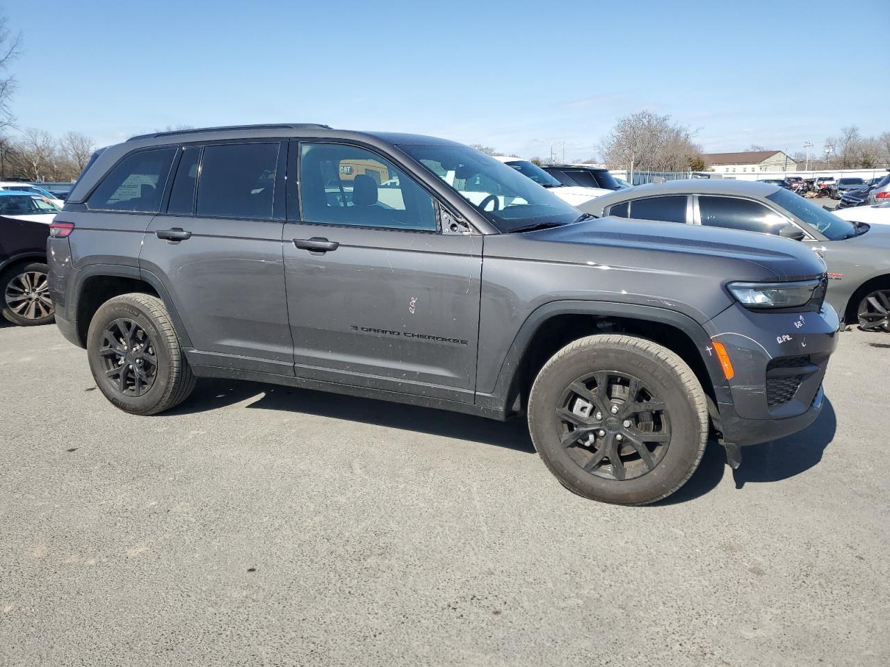 2024 JEEP GRAND CHER - Фото 4