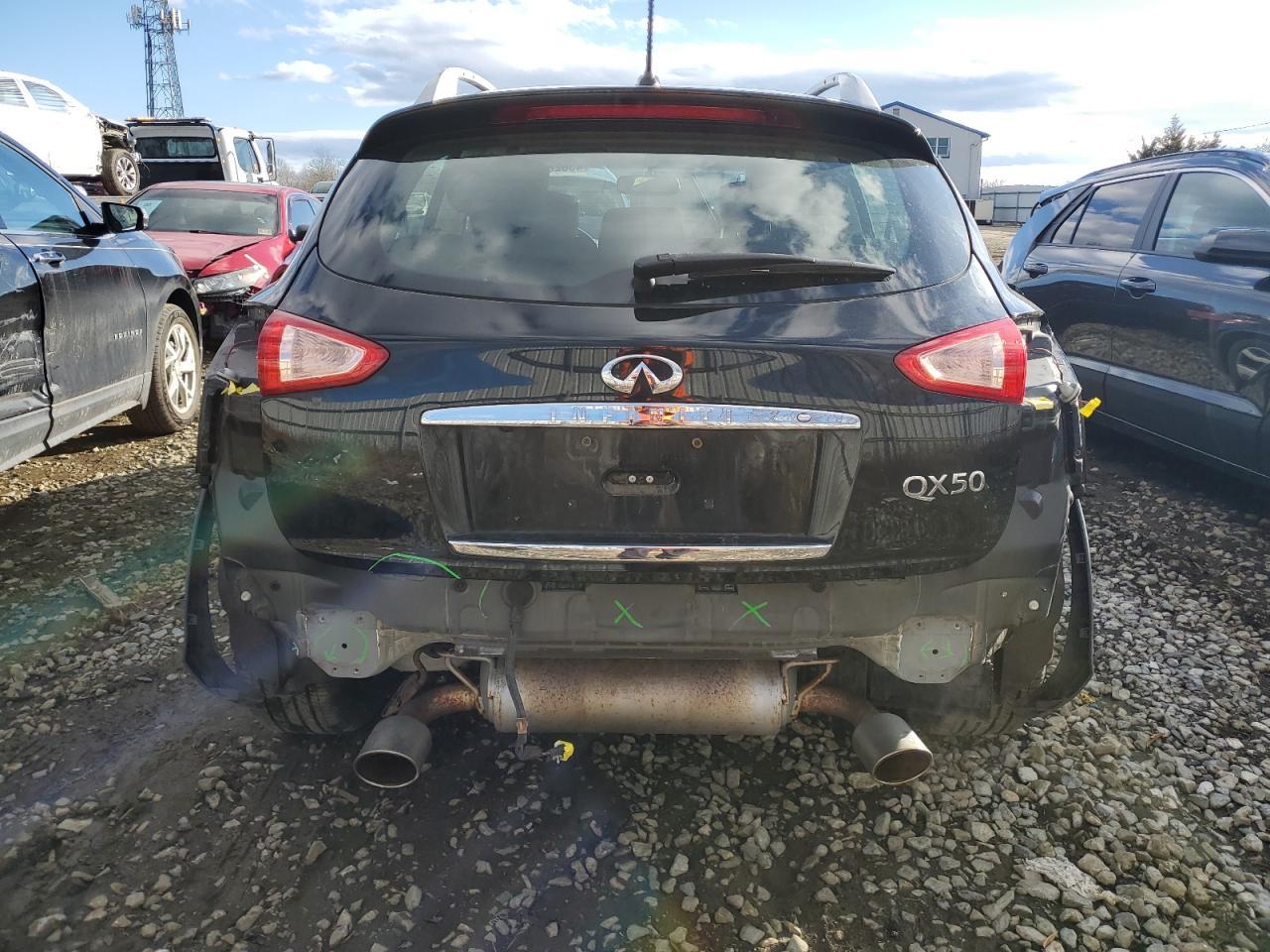 2016 INFINITI QX50 - Image 6