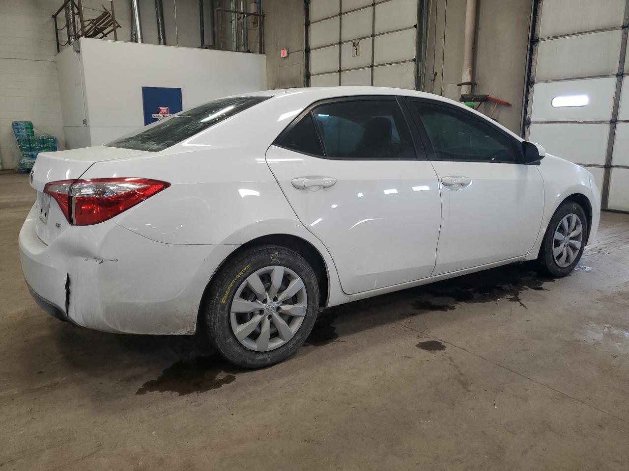 2015 TOYOTA COROLLA L - Фото 3
