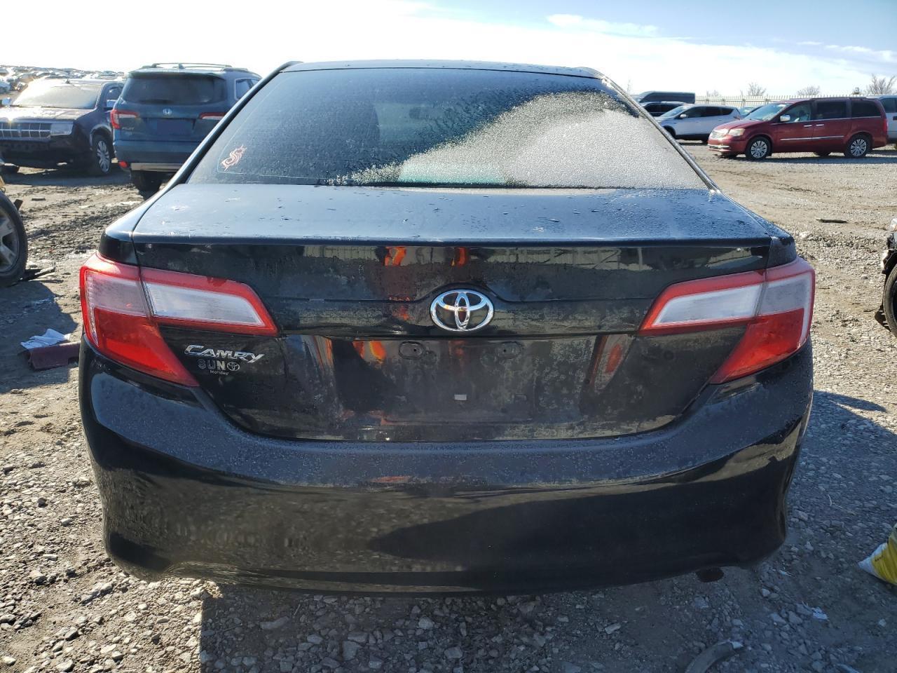 2014 TOYOTA CAMRY L - Image 6