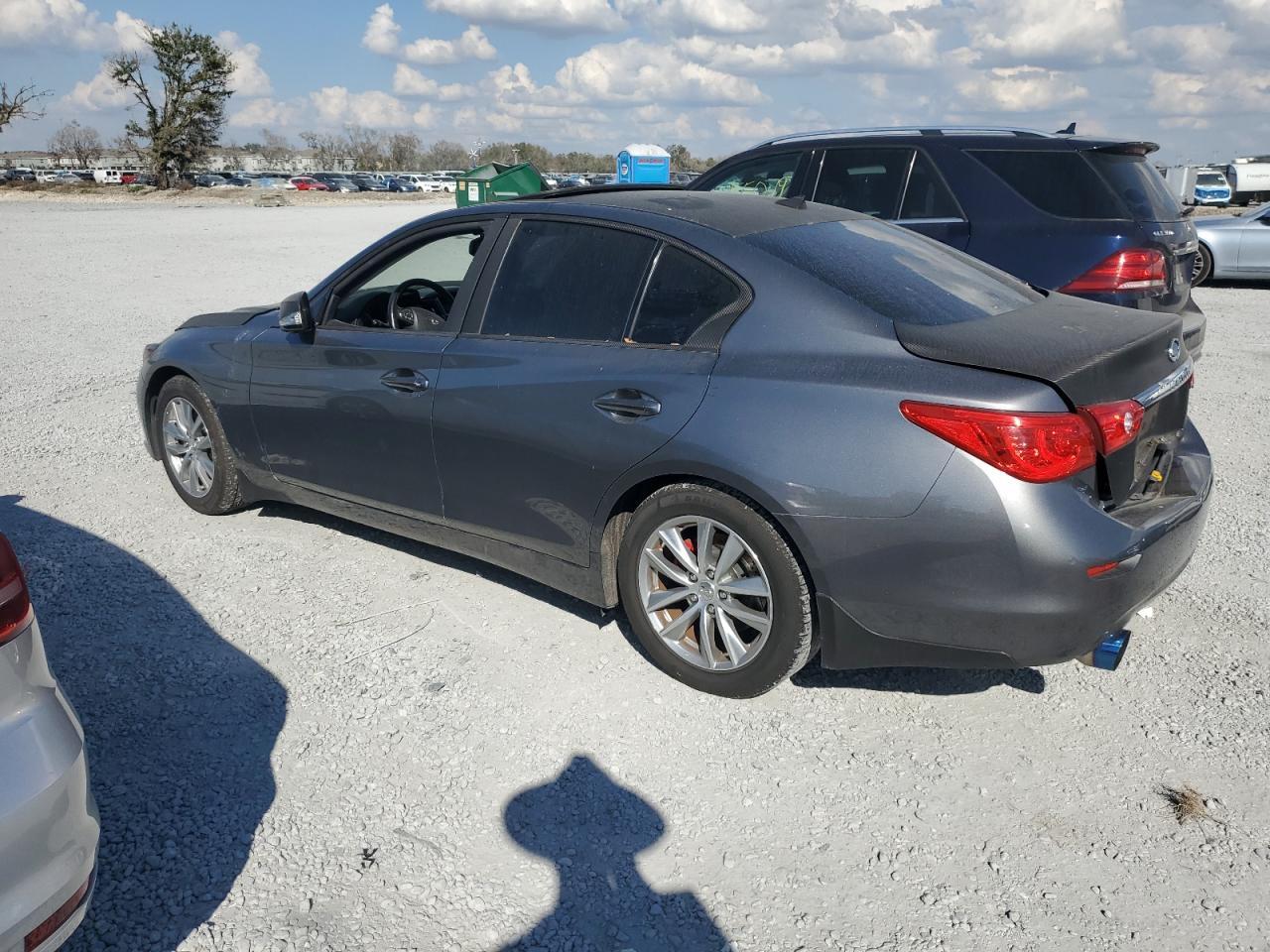 2016 INFINITI Q50 PREMIU - Фото 2