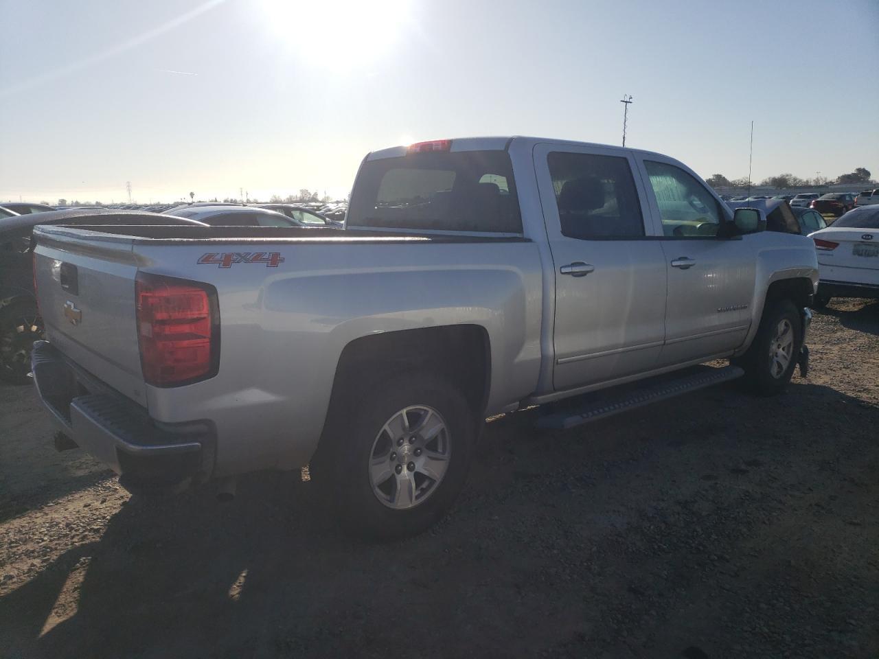 2016 CHEVROLET SILVERADO - Фото 3