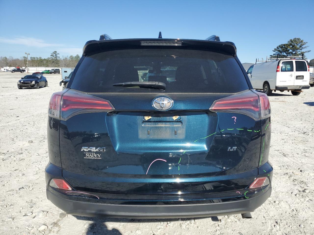 2018 TOYOTA RAV4 LE - Image 6