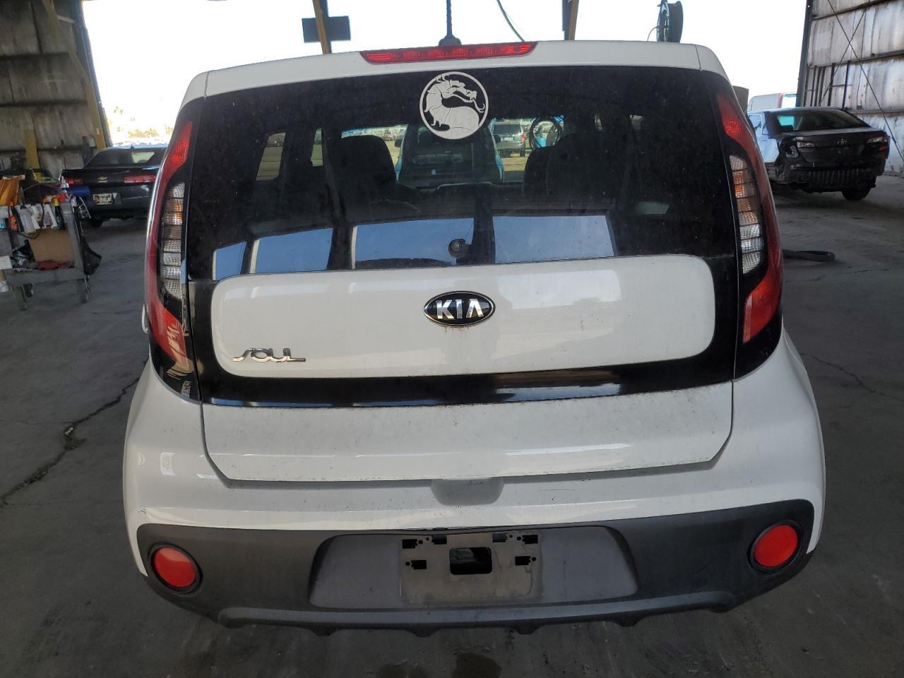 2017 KIA SOUL - Image 6