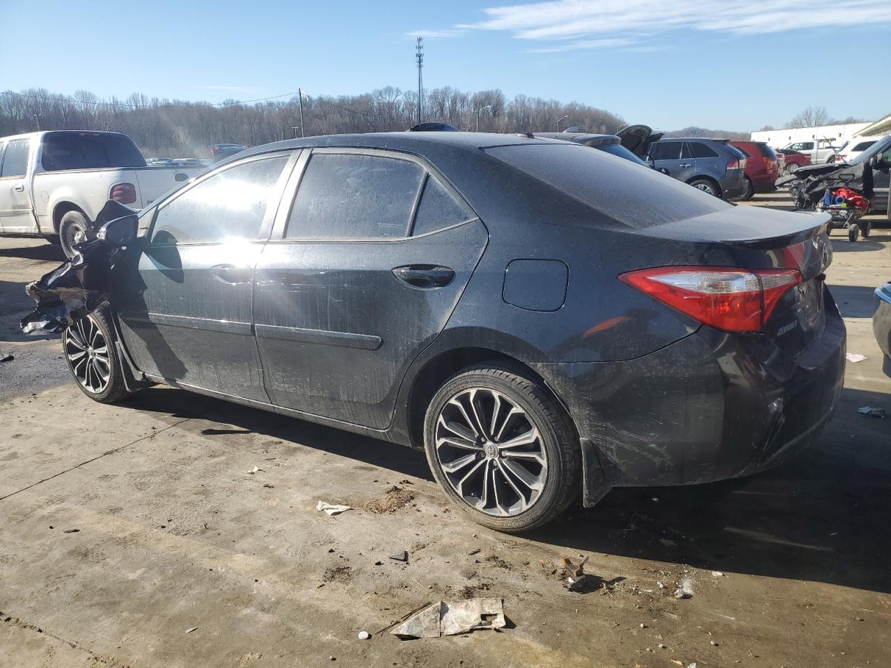 2014 TOYOTA COROLLA L - Image 2