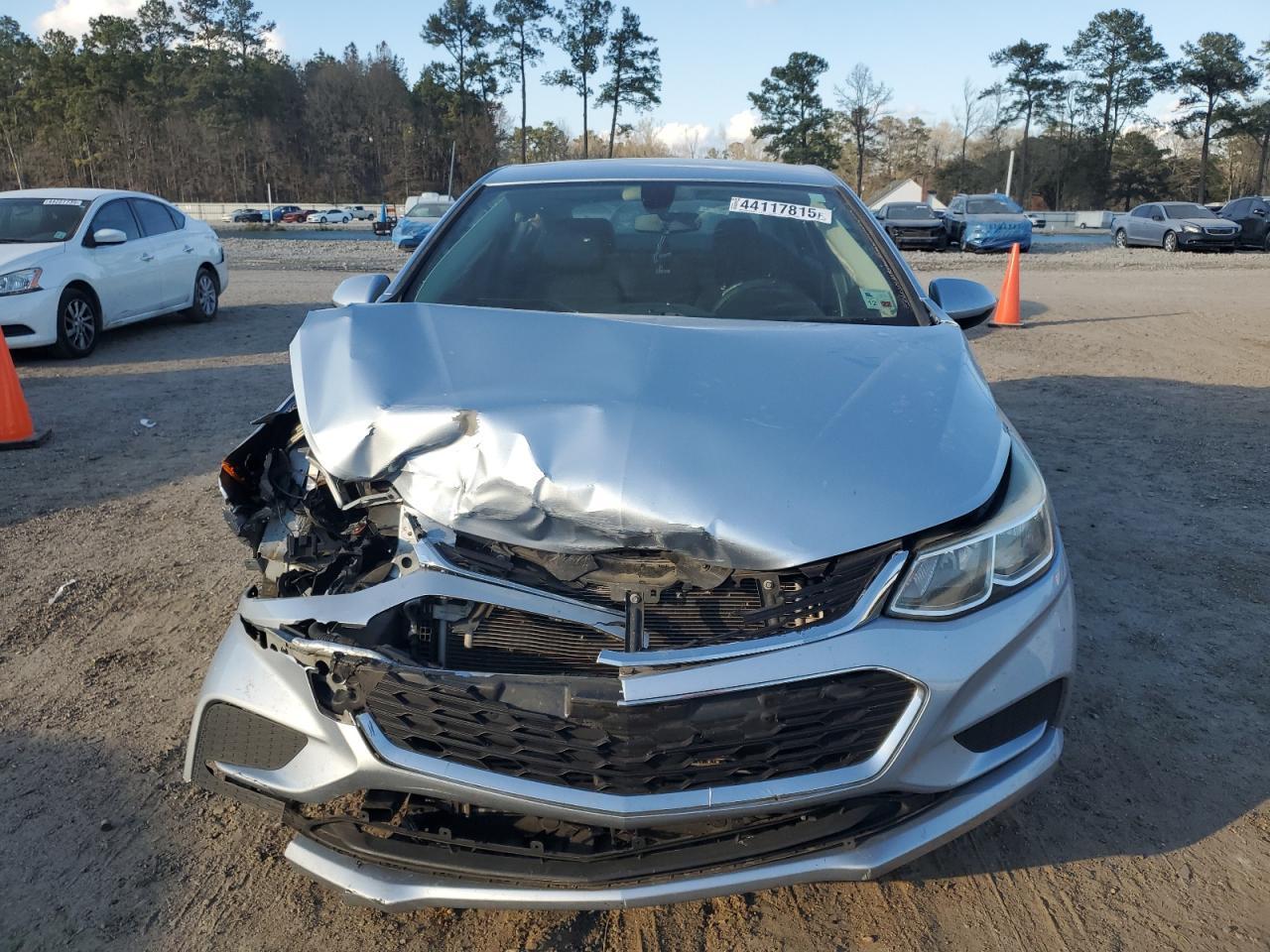 2017 CHEVROLET CRUZE LS - Image 5